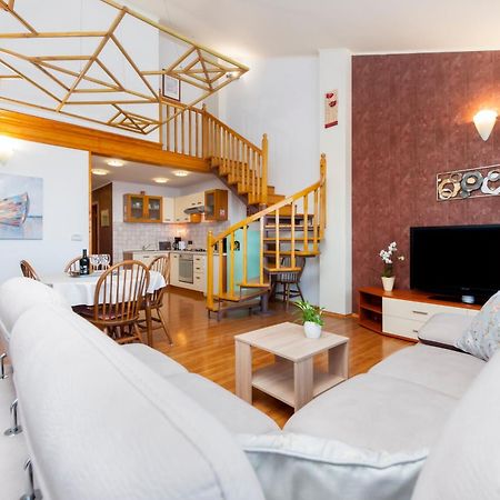 Olea Magica Apartments روفينج المظهر الخارجي الصورة