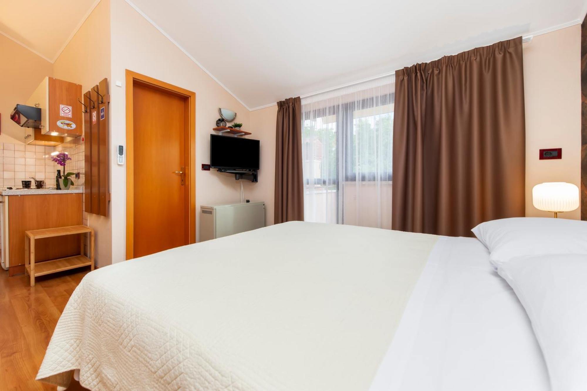 Olea Magica Apartments روفينج المظهر الخارجي الصورة